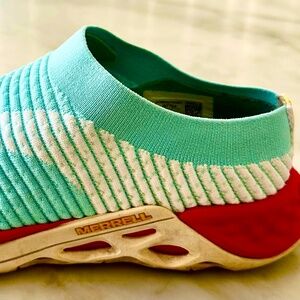 Comfy and trendy Merrell Women's Slide Air Cushion Sneaker, 3D stretch knit